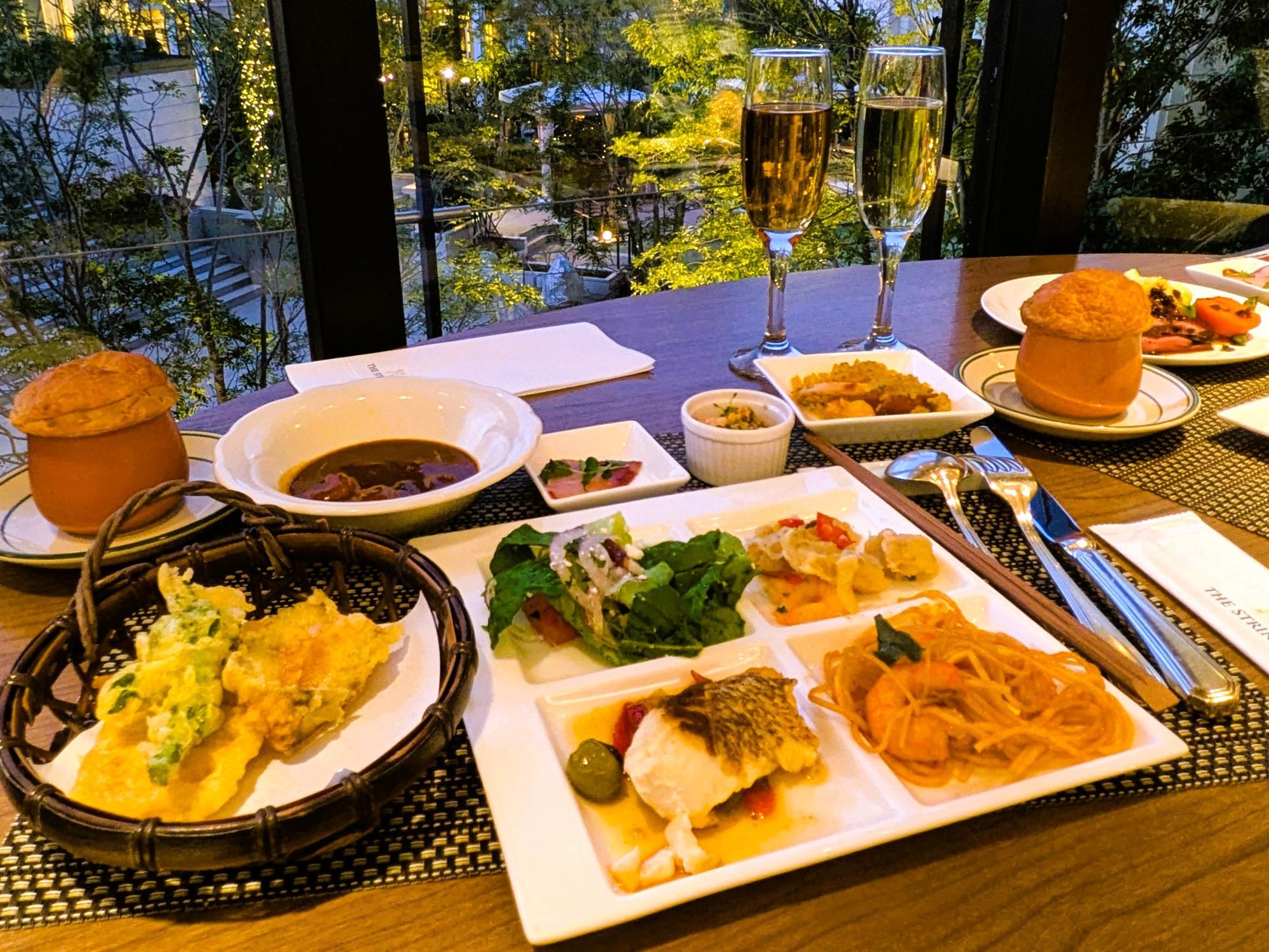 ストリングスホテル名古屋の春の地中海フェアの料理 