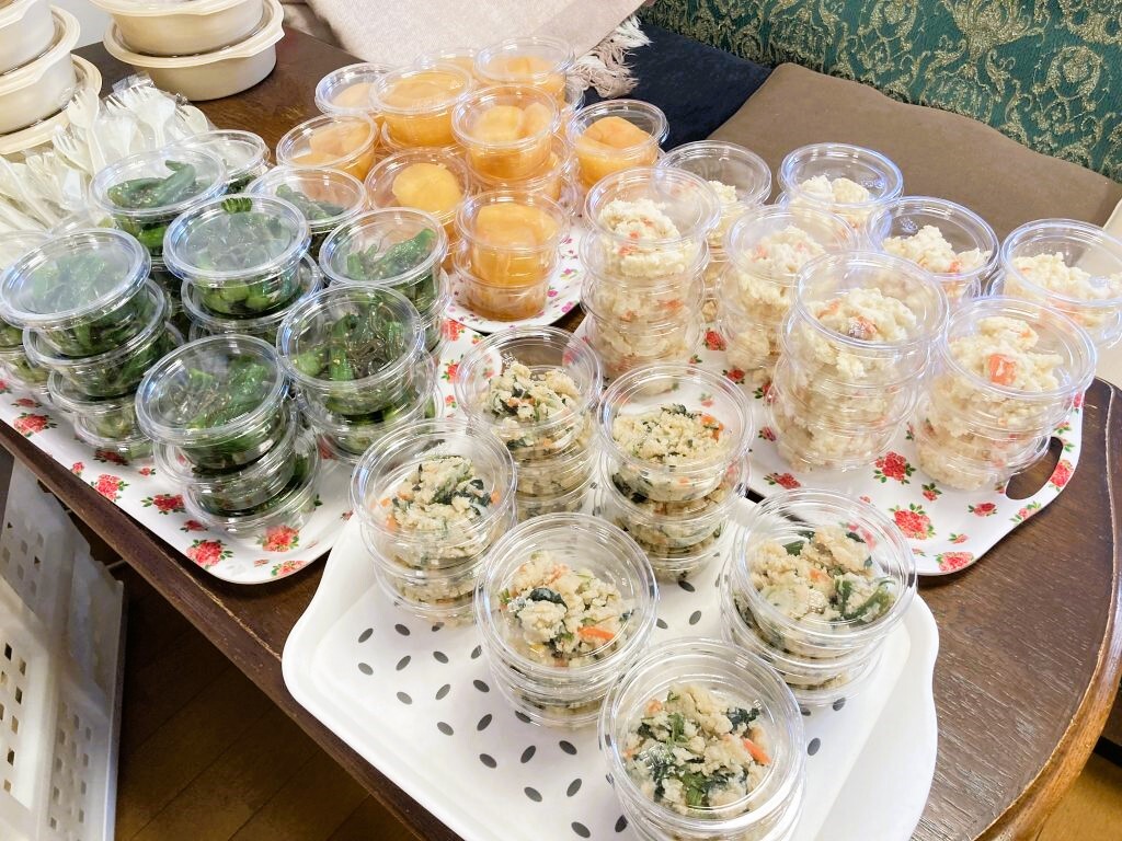 名古屋市千種区の子ども食堂で提供される総菜