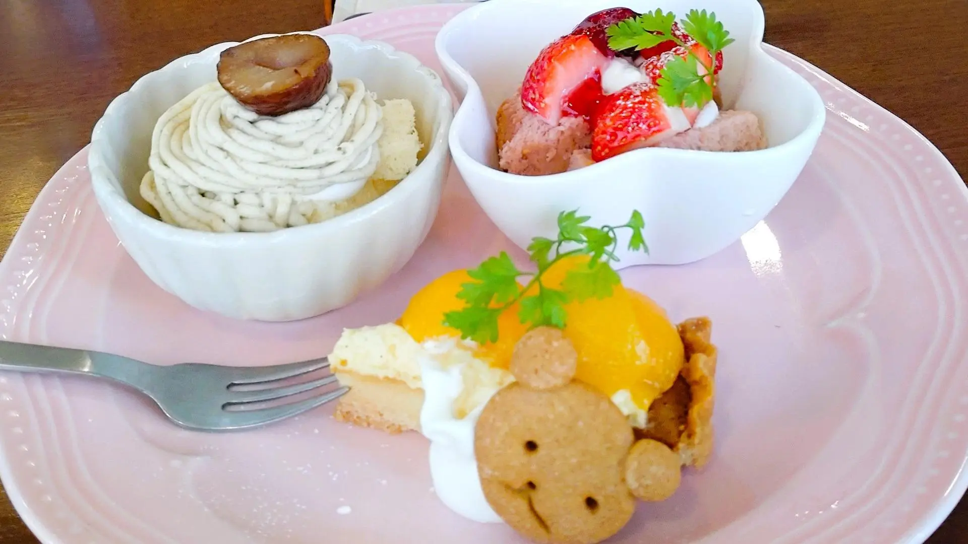 SAKURA CAFEのかわいいスイーツ