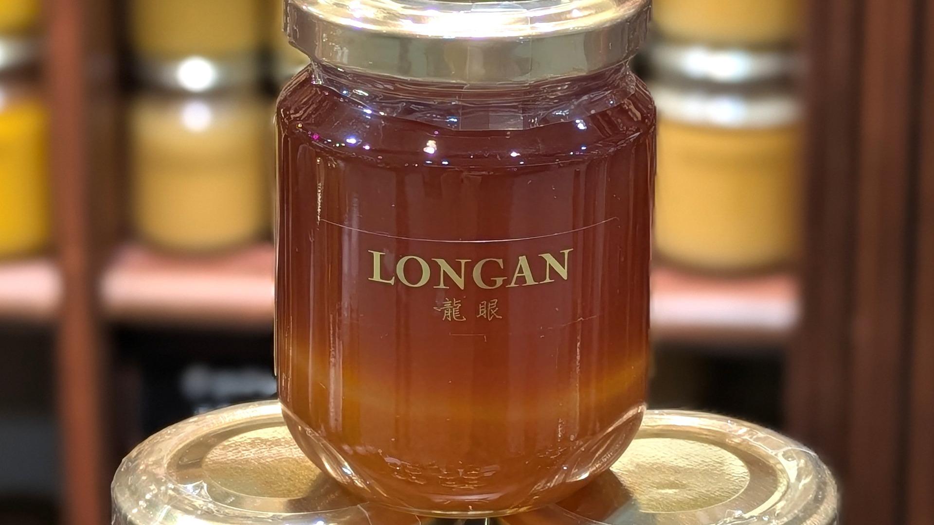 hanachiroru撮影:LONGAN（台湾）：龍の眼のように見えると言われることから名付けられたフルーツ、ロンガンの花から摂れたはちみつ